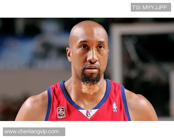 足球明星们的奇特发型大盘点让你惊叹不已的创意造型与个性风格